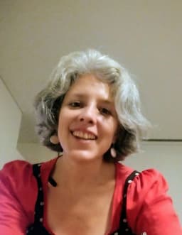 ELENA PONTÓN
